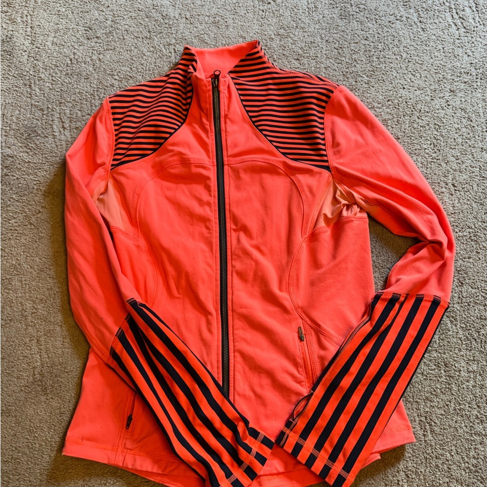 Lululemon Orange Striped Jacket Detroit tigers game day outfit
